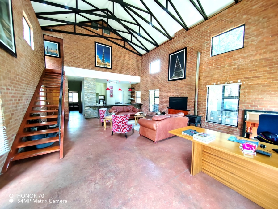 3 Bedroom Property for Sale in Hartebeesfontien AH North West